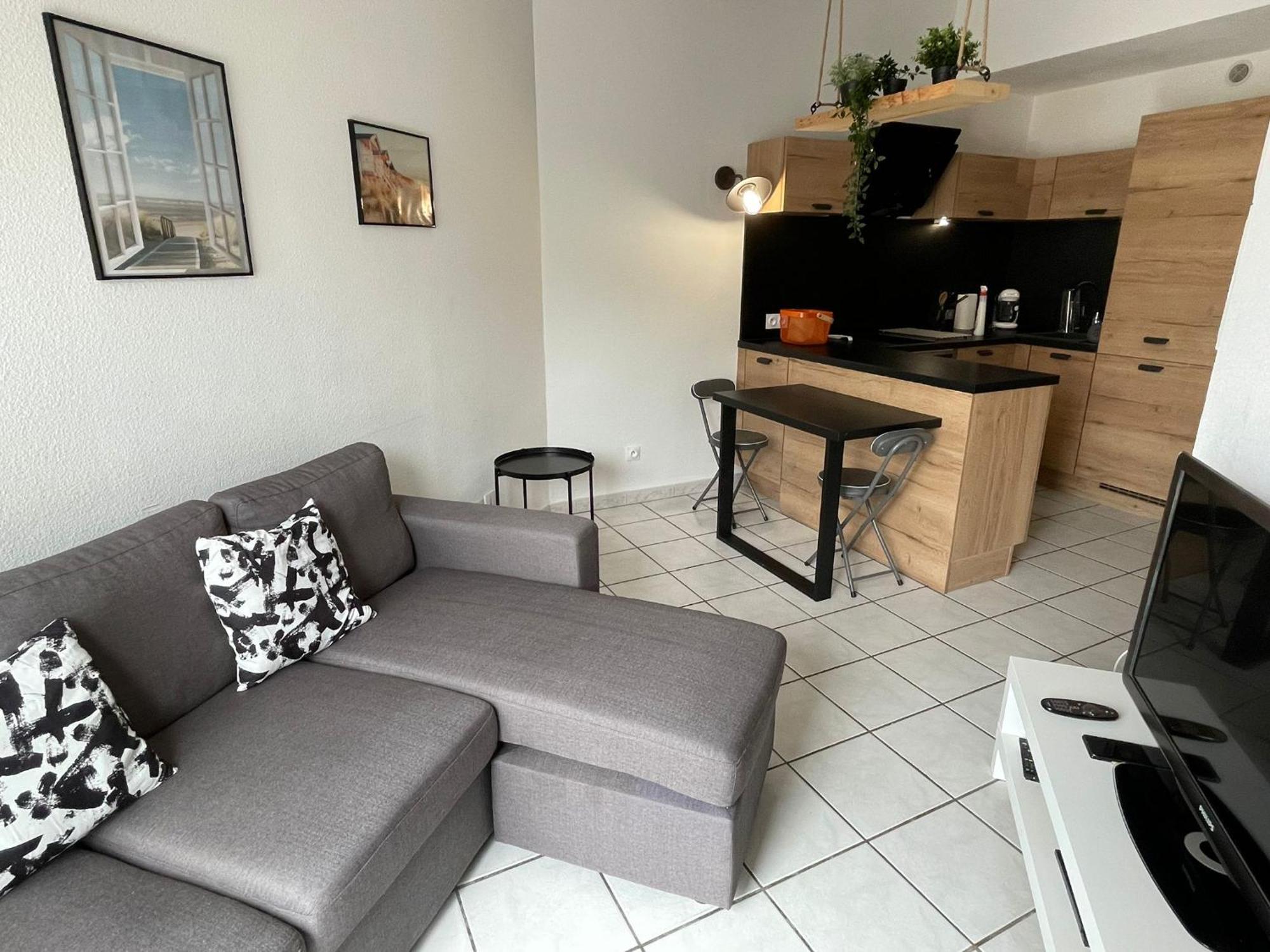 Villa 2 Etoiles Proche Plage Et Commerces Saint-Cyprien  Værelse billede
