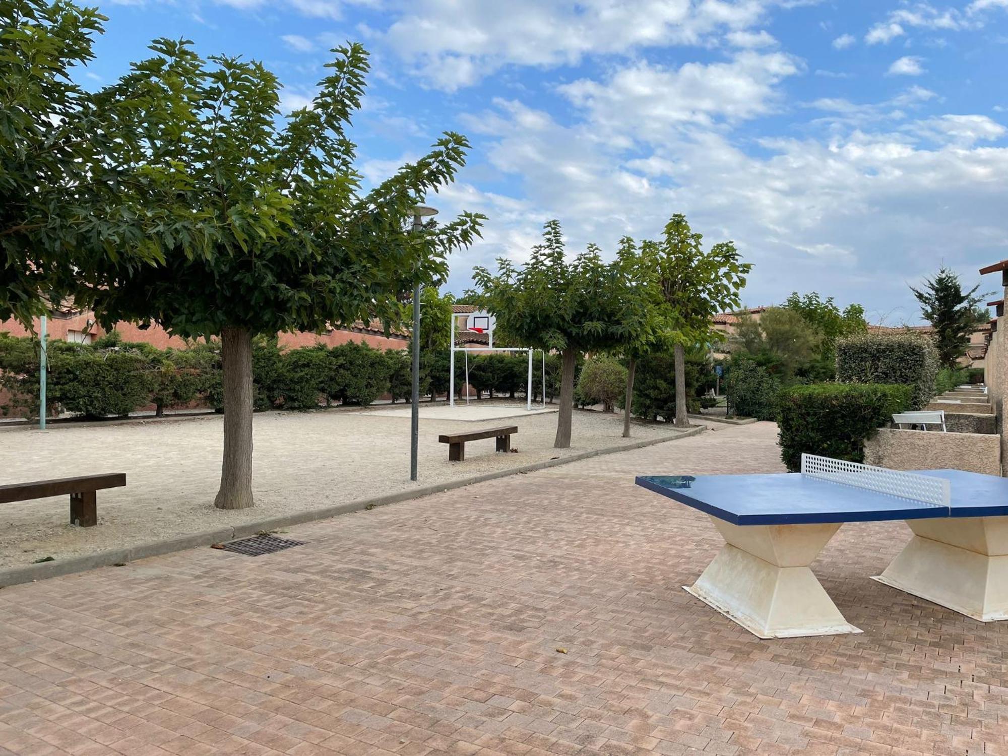 Villa 2 Etoiles Proche Plage Et Commerces Saint-Cyprien  Værelse billede